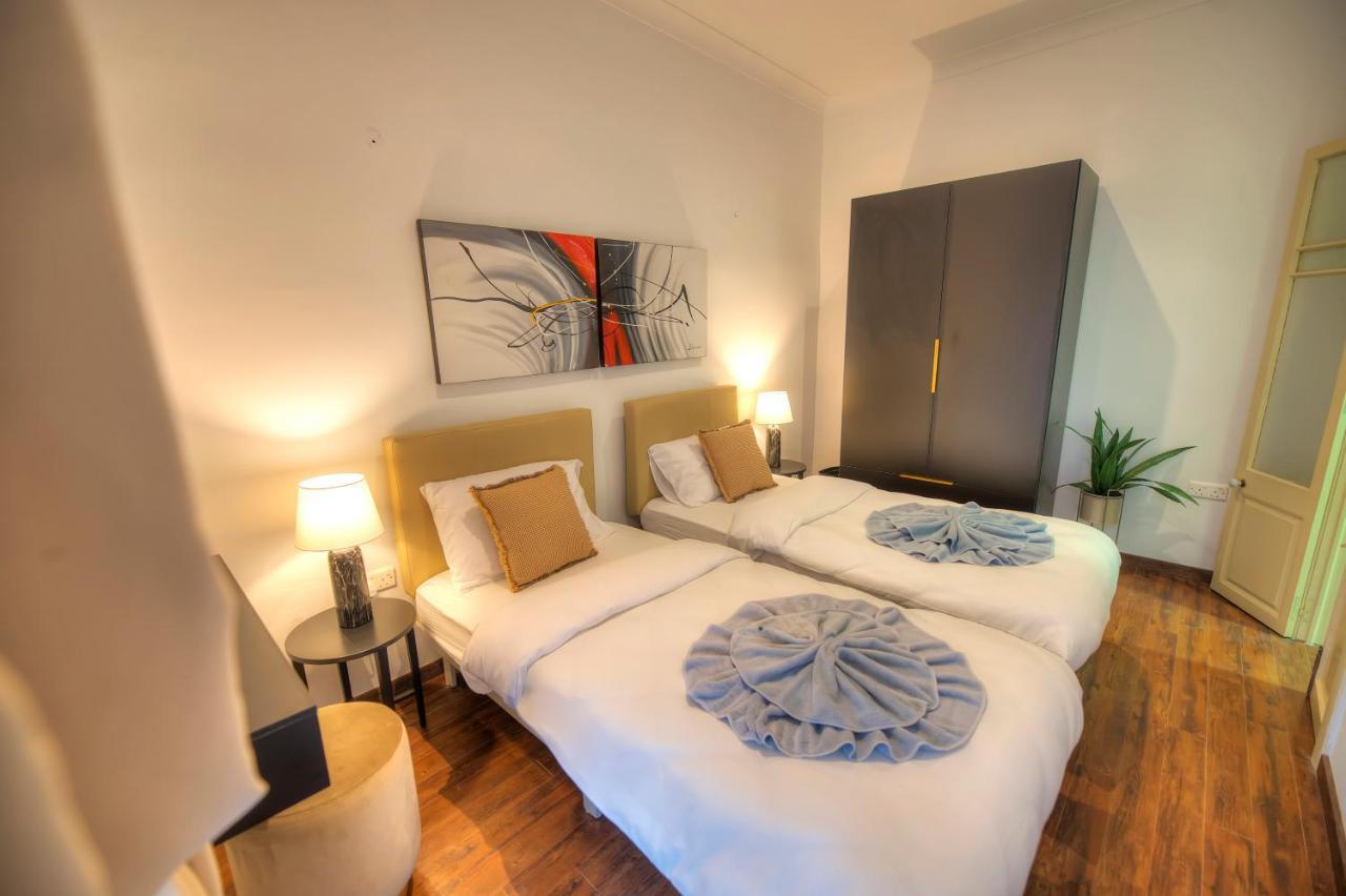 Chic 2Bedroom Apartment Near Sliema Ferries Cesi1-1 エクステリア 写真